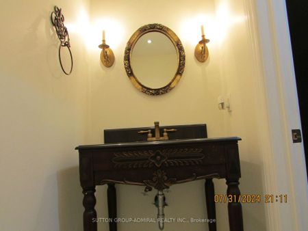 Detached Home For Lease | N9244900 - Photo 3