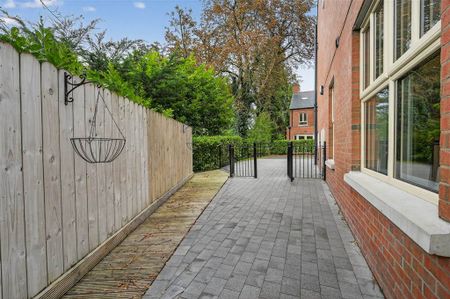 9 Montpelier Park, Malone Road, Belfast, BT9 5RS - Photo 2