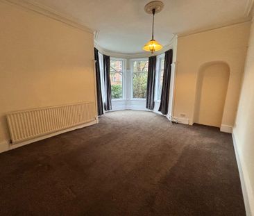 3 bedroom flat to rent - Photo 3