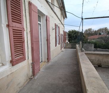 maison de village 2 chambres + terrasse + cour intérieur, - Photo 5