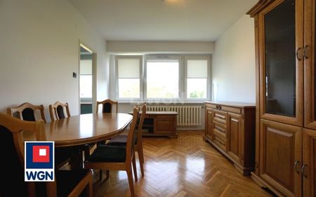 Mieszkanie na wynajem w bloku Konin, V osiedle - Zdjęcie 3