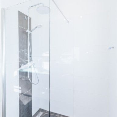 AB SOFORT VERFÜGBAR I BALKON ZUM INNENHOF I BODENEBENE DUSCHE I HAUSTIERE WILLKOMMEN I TOP KÜCHE I PROJEKT WOHNEN - Photo 1