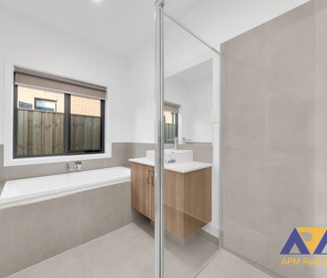 Modern Multi-Gen Living in the Heart of Charlemont - $550 Per Week ... - Photo 2