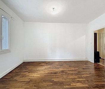 LYON 7 - T 2 - Photo 4