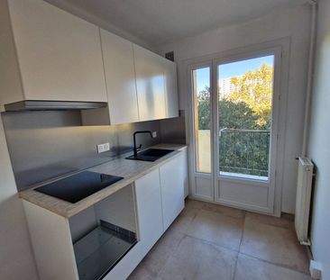 Location appartement 3 pièces 54.54 m² à Toulon (83000) - Photo 3