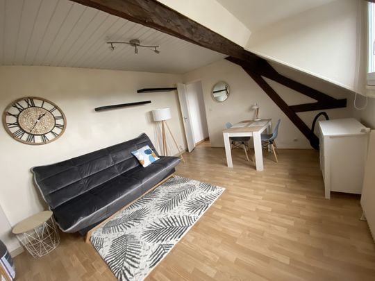 HENRIVILLE APPARTEMENT DE TYPE F1 BIS AVEC CAVE - Photo 1