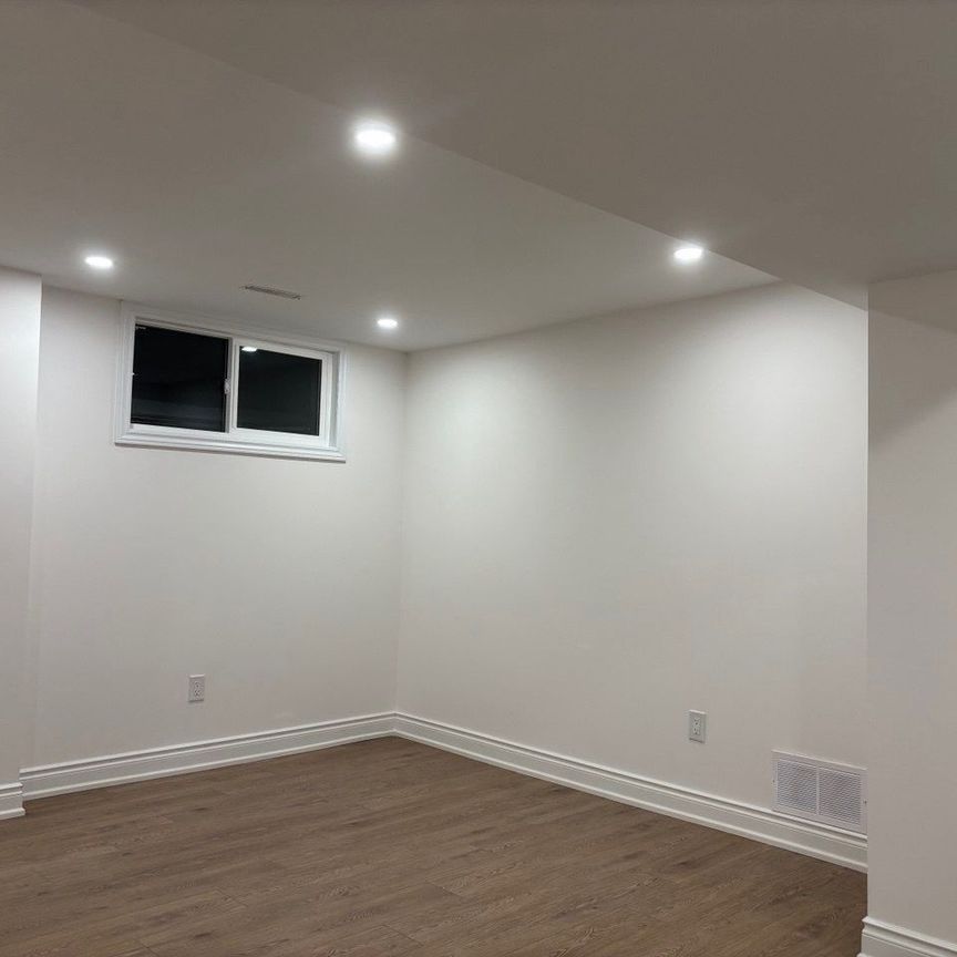 For Lease - 16 Glenbury Drive, Vaughan, Ontario - Photo 1