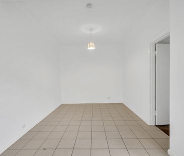 Ground Floor Quiet Complex - Seaside Location - Photo 1