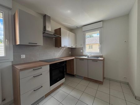 Location Maison 4 pièces 88m² TOURLAVILLE 50110 - Photo 4