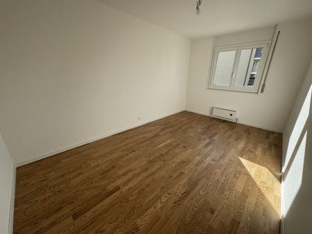 Appartement entièrement rénové de 3 pièces au 1er étage. - Photo 4