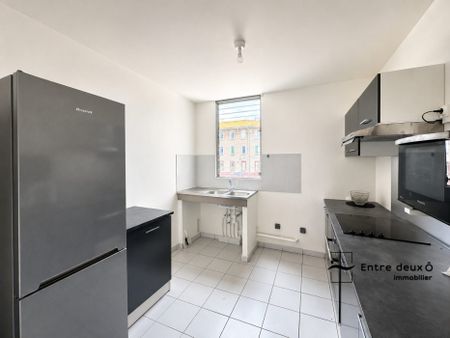 Location Appartement 64.72m² 3 pièces Fort de france - Photo 3