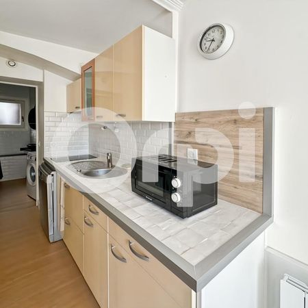 Location Appartement 1 pièce Meublé 17m² SENLIS 60300 - Photo 3