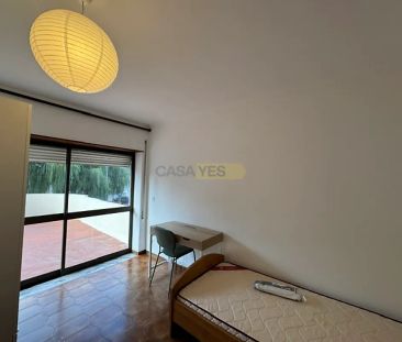Apartment T1 in Coimbra (Sé Nova, Santa Cruz, Almedina e São Bartol... - Photo 1