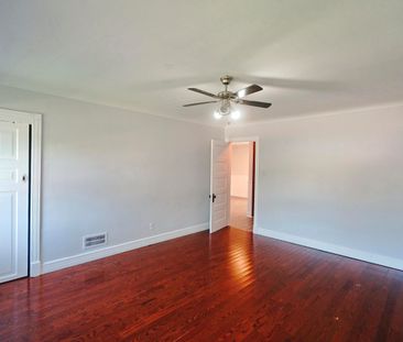 For Lease - 27 Barton Street, St. Catharines, Ontario - Photo 1