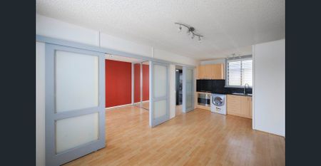 Great Location - Photo 3