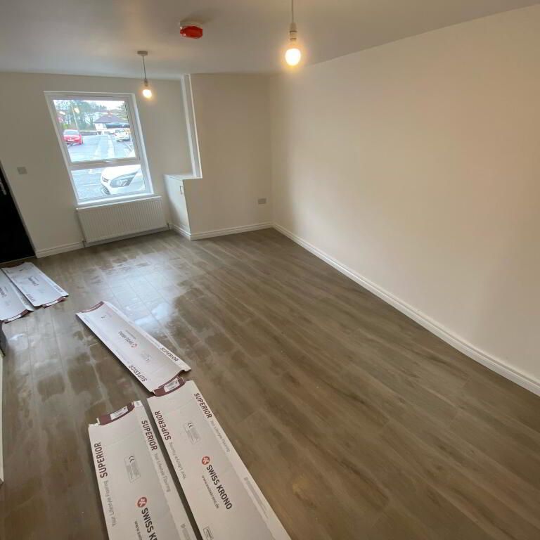 36 Grand Street, Lisburn, BT27 4UD - Photo 1