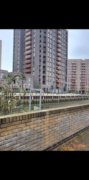 2 Bed Flat, Hewetts Quay, IG11 - Photo 2