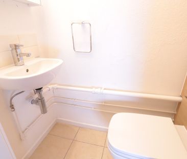 Ivanhoe House – Room 2 - Photo 1