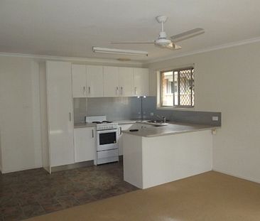 WALK TO BEACH HOUSE IN MIAMI - Photo 2