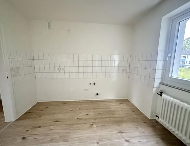 Ihr neuer Lieblingsplatz: Sonniger Balkon & Wohnen im Erdgeschoss - Photo 1