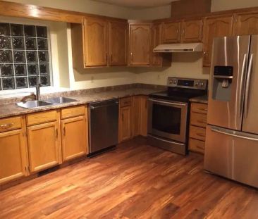 Beautiful 3 Bdrm House close to UofA and trendy Whyte Ave | Edmonton - Photo 1