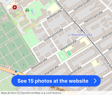 Helle Dachgeschoss-Wohnung | Ruhige Wohnlage | Tageslichtbad mit Wa... - Photo 1