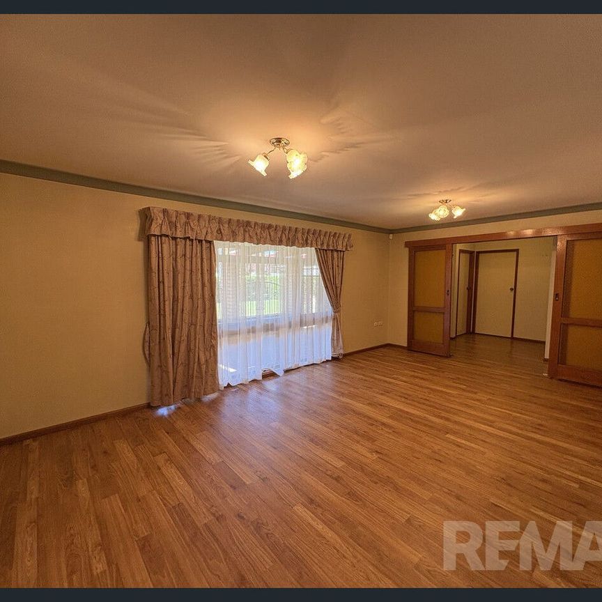 Neat & Tidy Family Home - Photo 1