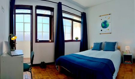 Rua da Alegria, Porto, Braga 4000-044 - Photo 3