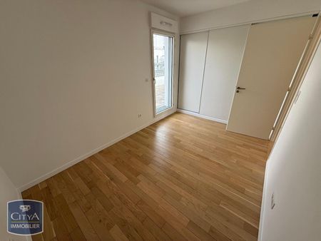 Location Appartement 5 pièces 108m² RUEIL MALMAISON 92500 - Photo 2