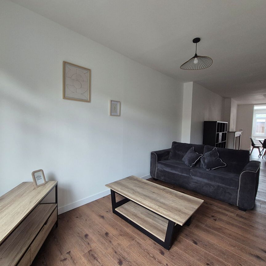 Location Appartement 2 pièces 50m² - Photo 1
