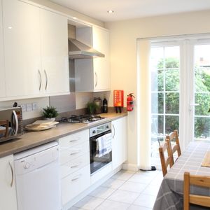 Planter Close C4 - Photo 2