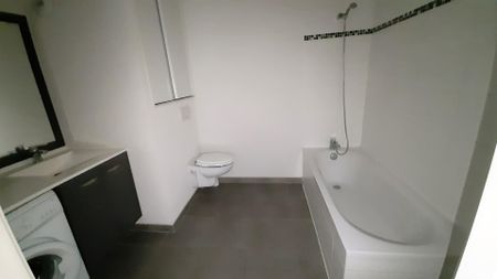 location Appartement T2 DE 42.3m² À ST SEBASTIEN SUR LOIRE - Photo 4