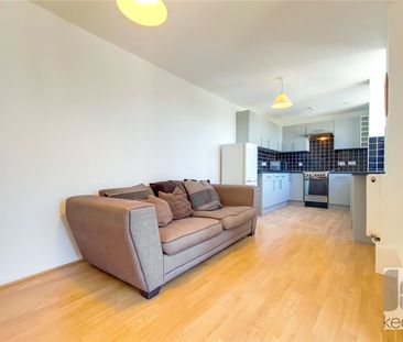 Memorial Avenue, E15 - Photo 1