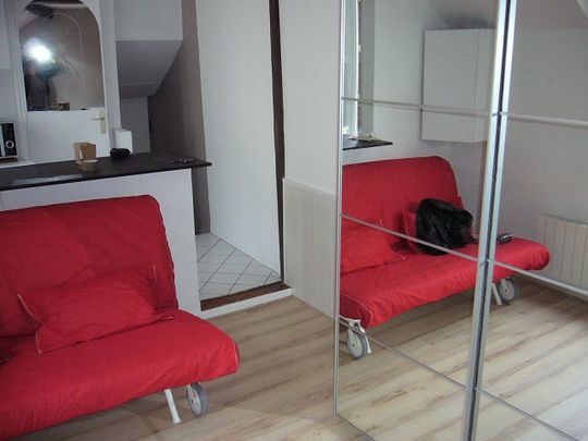 Location Appartement 1 pièce 17m² FONTAINEBLEAU 77300 - Photo 1