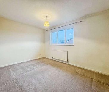 Easington Drive, Lower Earley, Reading, Berkshire, RG6 - Photo 4