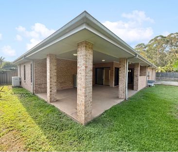 11 Midden Road, Fern Bay - Photo 1