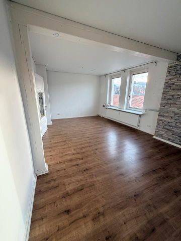 Stillvolle 5 Zimmer -Altbauwohnung mit Blick über die Goslar Alts - Photo 2