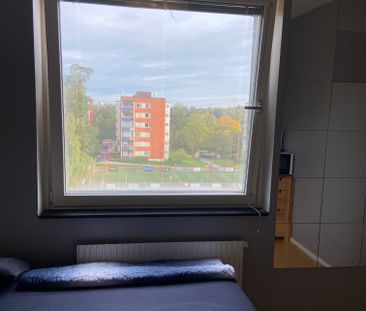Lofotengatan, Kista - Foto 1