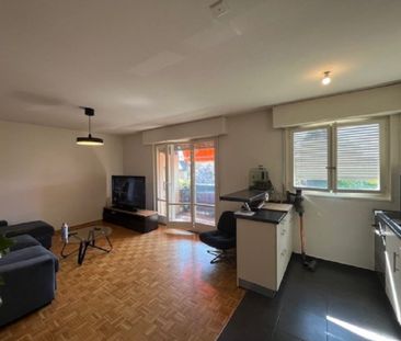 Proche de toutes commodités, appartement de 2 pièces au 2ème étage - Foto 5