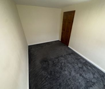 40 CRANMORE ROAD - Photo 3