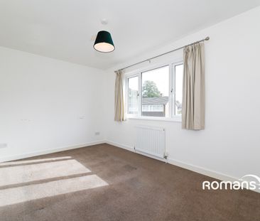 3 bedroom terraced to rent - Photo 3