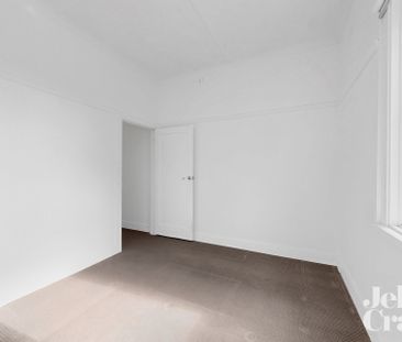 2/117 Whitehorse Road, Deepdene - Photo 3