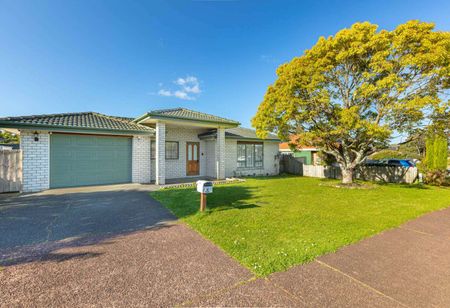 Lovely Family Home in a Quiet Cul-de-Sac - Photo 3