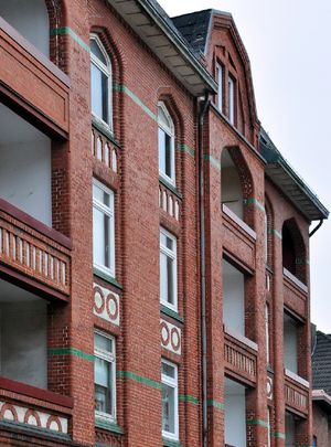 Stilvolle Altbauwohnung von 1907 in Bergedorf - Photo 1