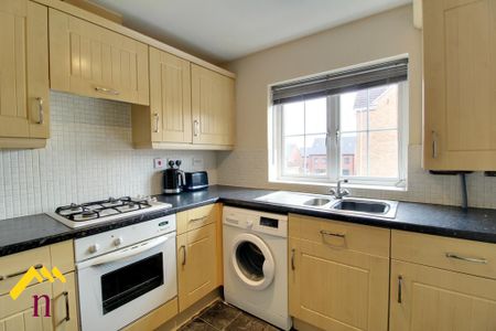 3 bedroom flat to rent - Photo 4