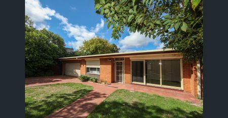 Spacious Four Bedroom Family Home in Fantastic Location - Photo 3