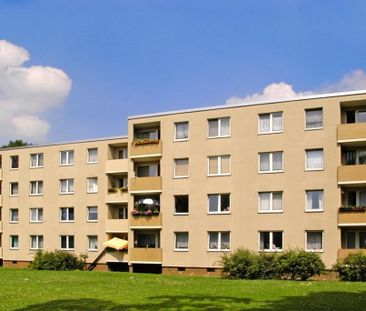 3-Zimmer-Wohnung mit Laminatboden in Krefeld Benrad Süd - Photo 1