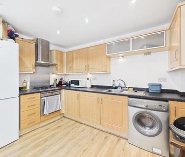 Typhoon Way, Brockworth - Photo 6