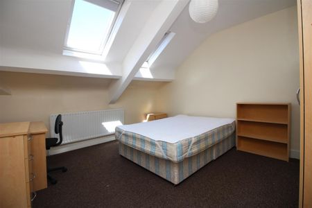 7 bedroom Student Terraced House to rent in Grosvenor Place, Jesmond, Newcastle Upon Tyne - Photo 5