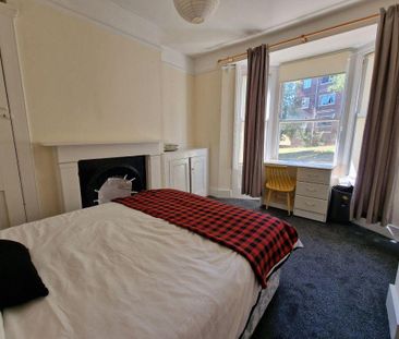 5 bedroom terraced house to rent - Photo 4